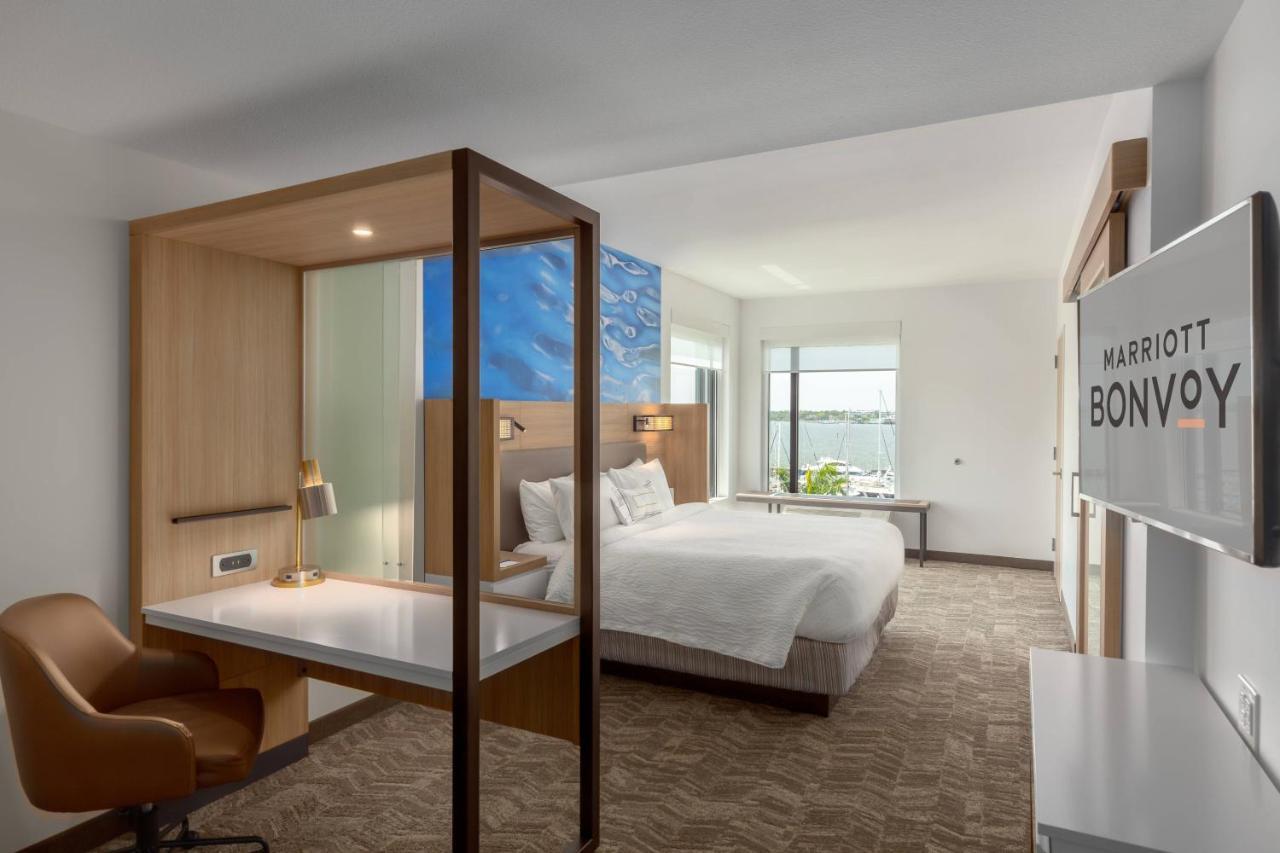 Springhill Suites By Marriott Bradenton Downtown/Riverfront Exterior photo