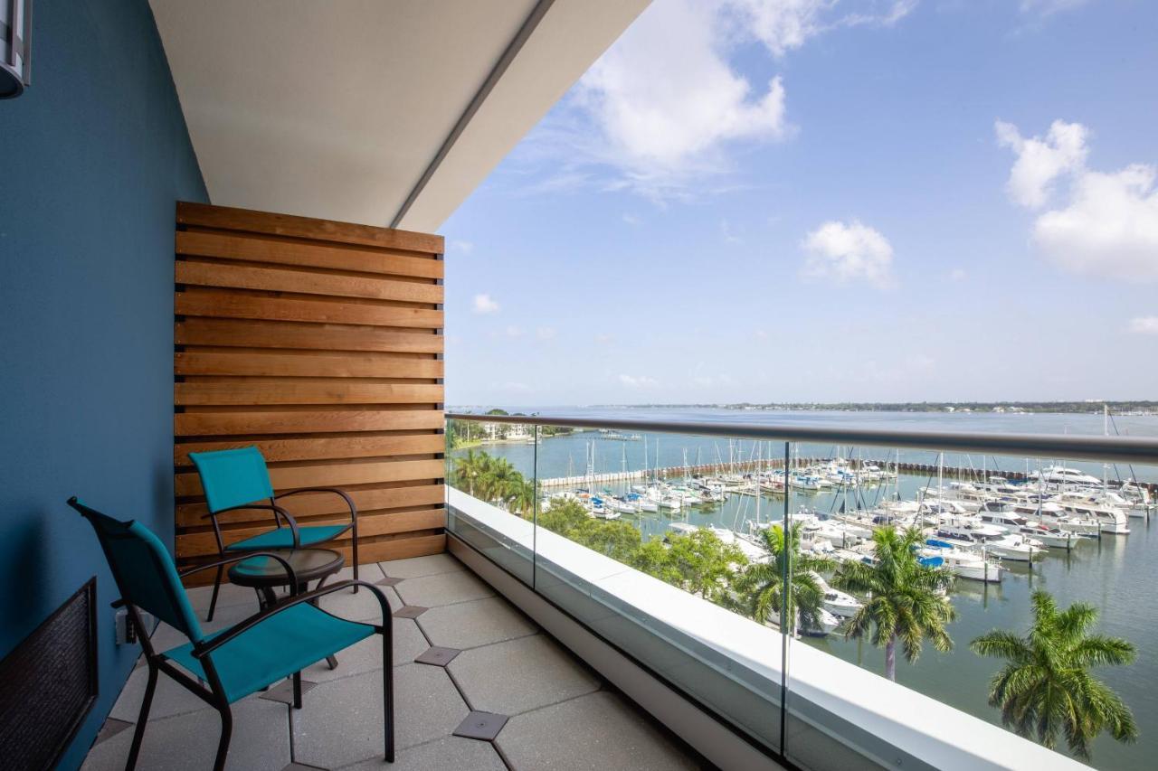 Springhill Suites By Marriott Bradenton Downtown/Riverfront Exterior photo