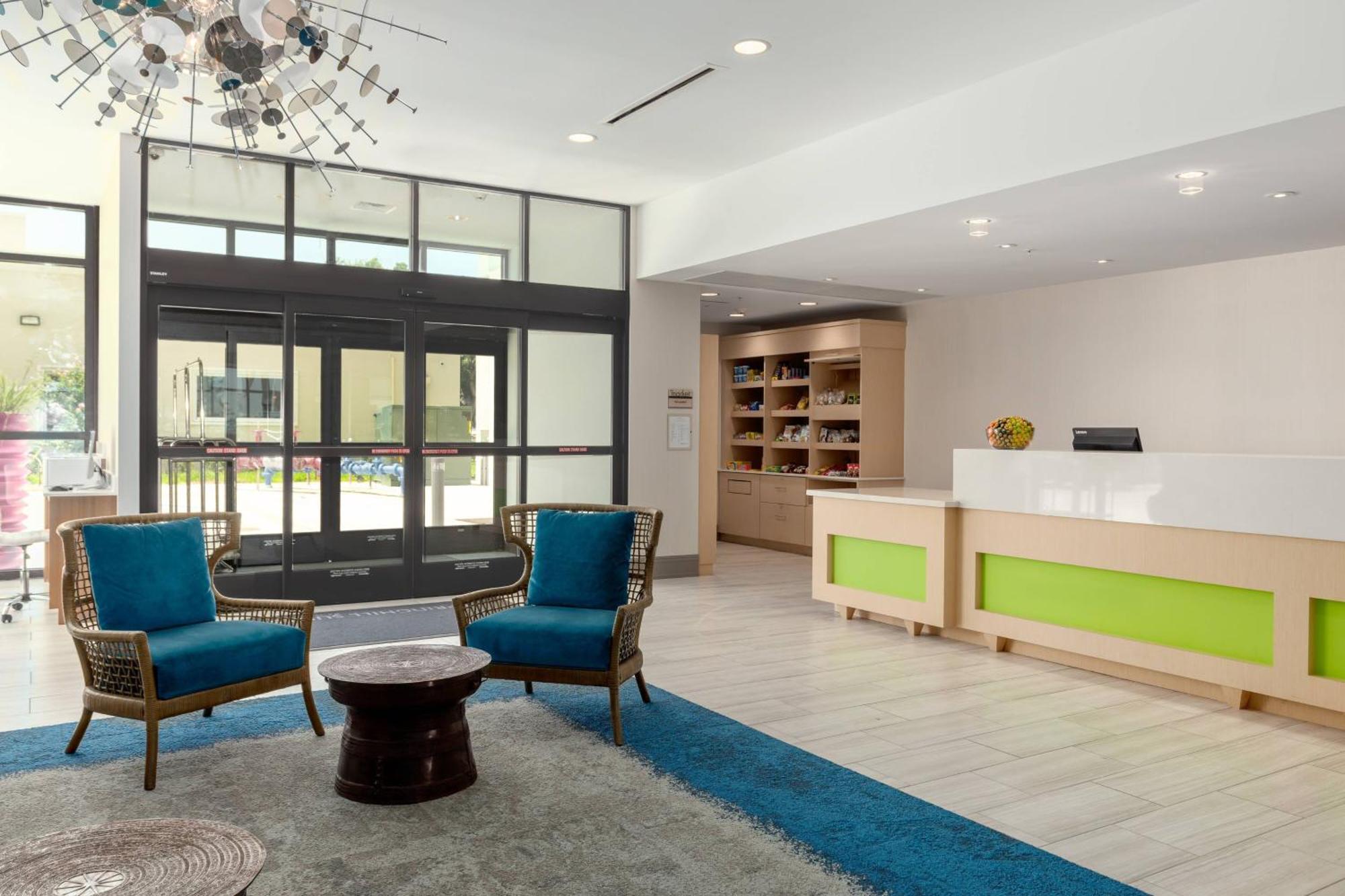 Springhill Suites By Marriott Bradenton Downtown/Riverfront Exterior photo